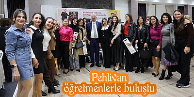 “Bir milletin istikbali, öğretmenlerin elindedir” Menemen'de Öğretmenler Günü, dayanışma ve coşkuyla kutlandı